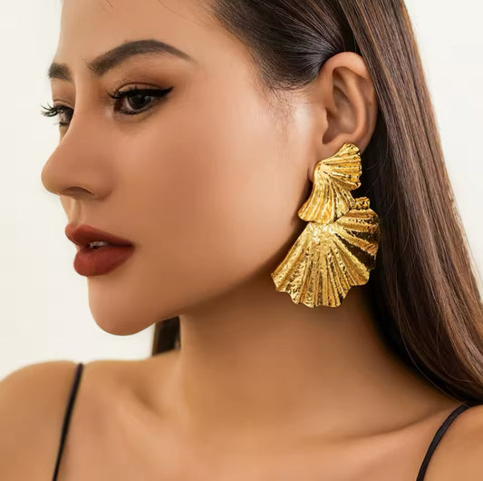 Golden Aurelia Earrings
